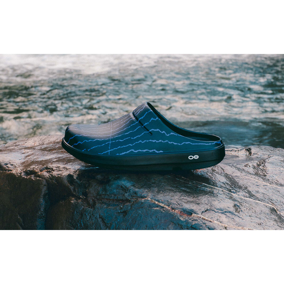 Usal X Oofos Women's Cochno Clog - Image 8
