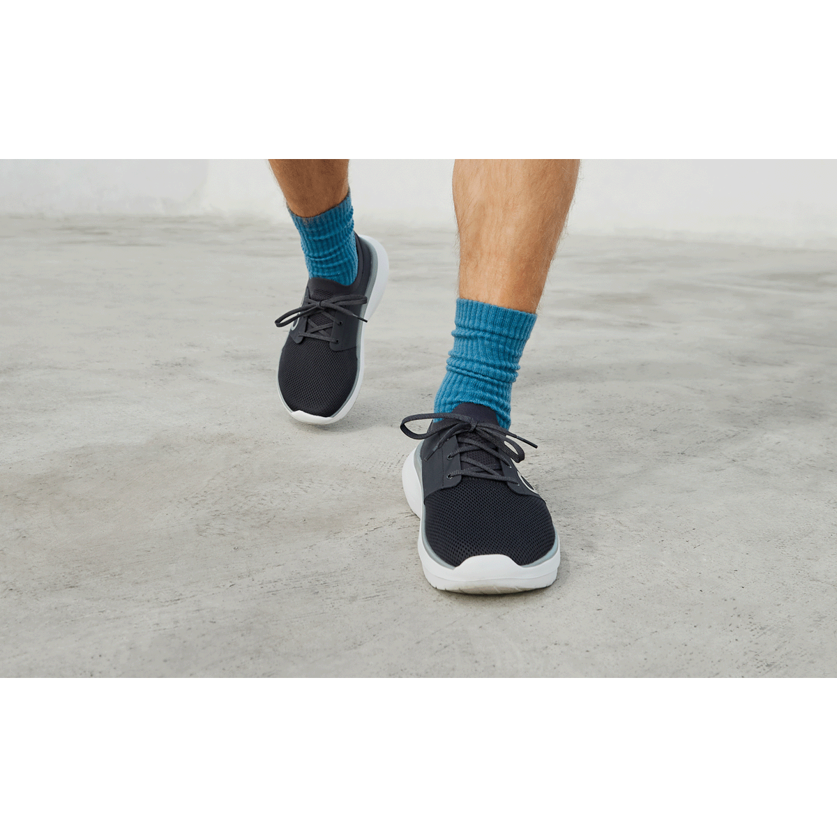 Men's Oomy Stride - White Black - Image 9