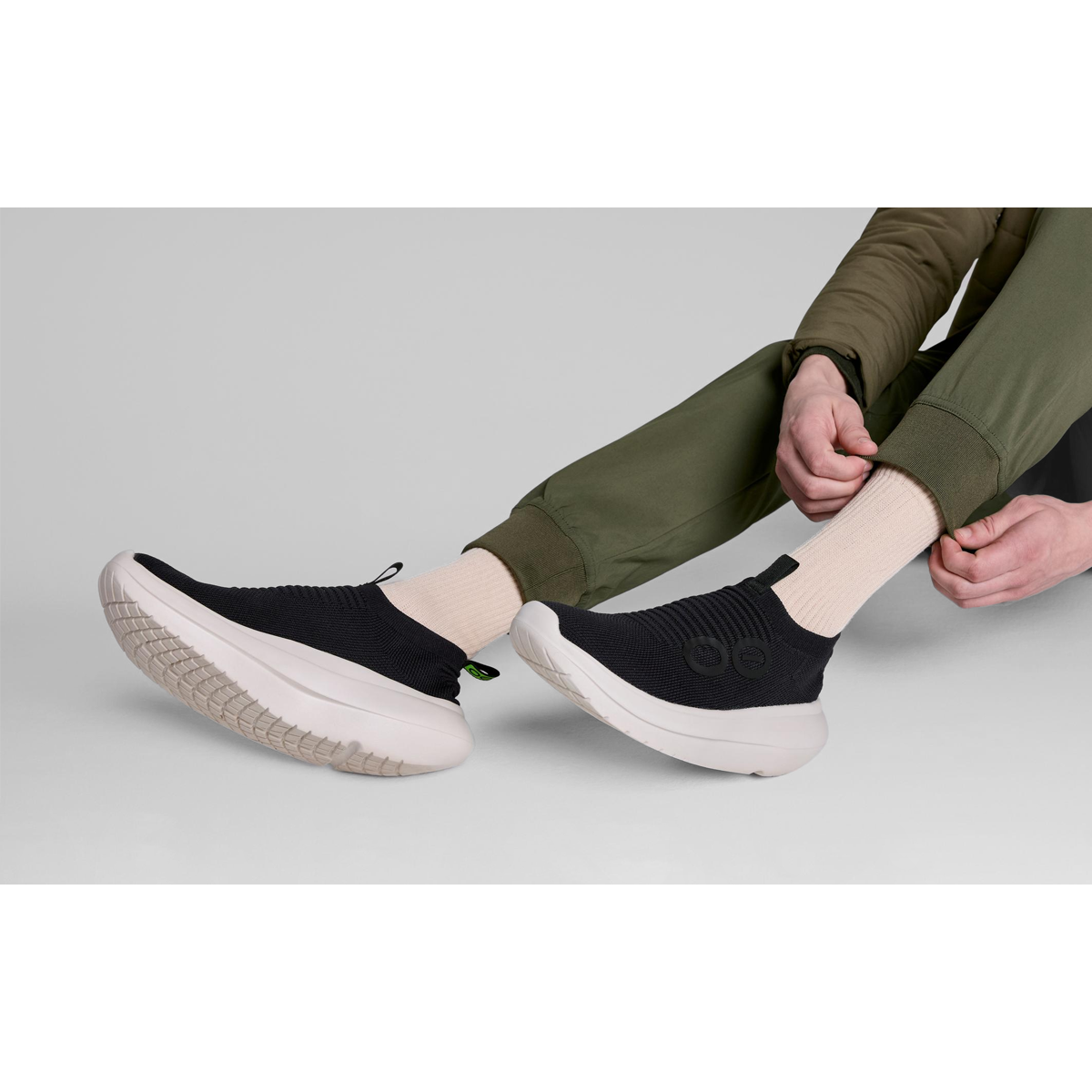 Men's Oomy Zen - Chalk Black - Image 10