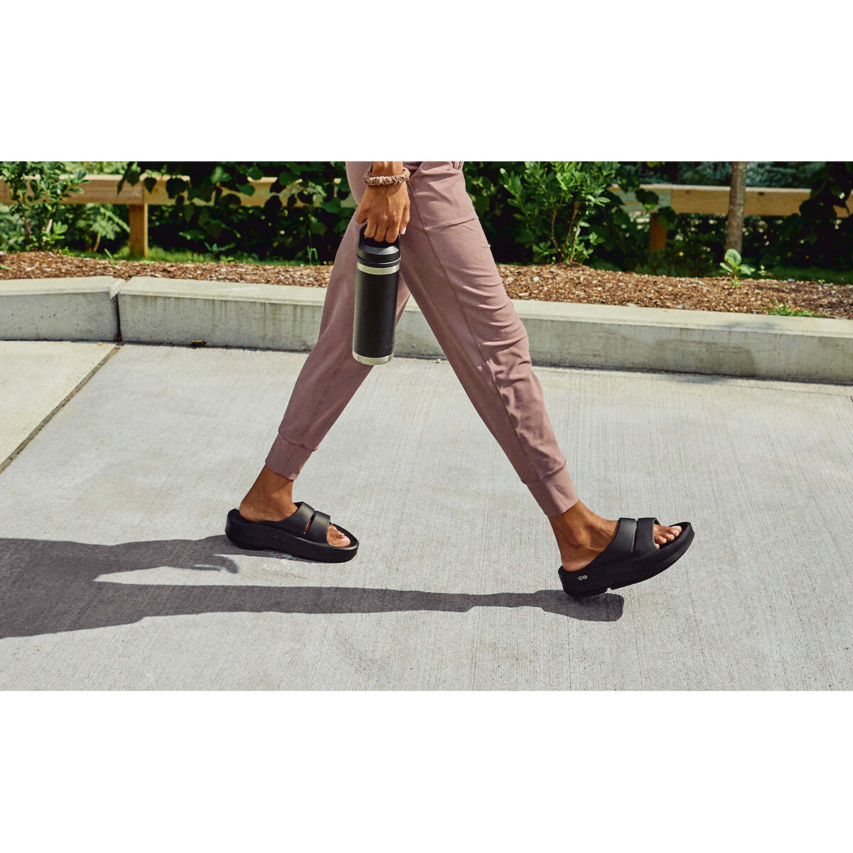 Women's Oomega Ooahh Sandal - Black - Image 9