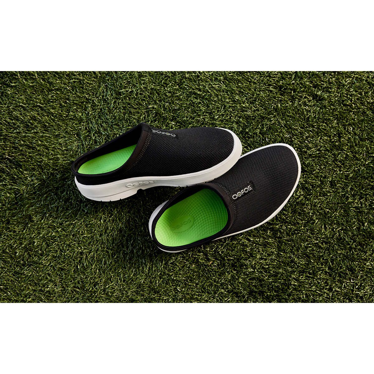 Men's Oocoozie Sport Mule - White Black - Image 10